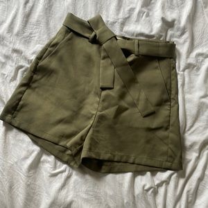 Lili Sidonio Shorts